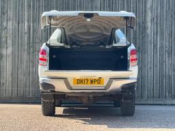 Mitsubishi L200 2.4 DI-D DC Barbarian Auto 4WD Euro 6 4dr at 17th