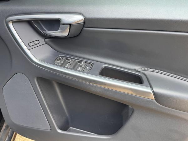 Volvo XC60 2.0 D4 SE Nav Euro 6 (s/s) 5dr
