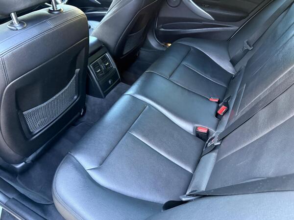 BMW 3 Series 3.0 330d M Sport Touring Auto xDrive Euro 6 (s/s) 5dr