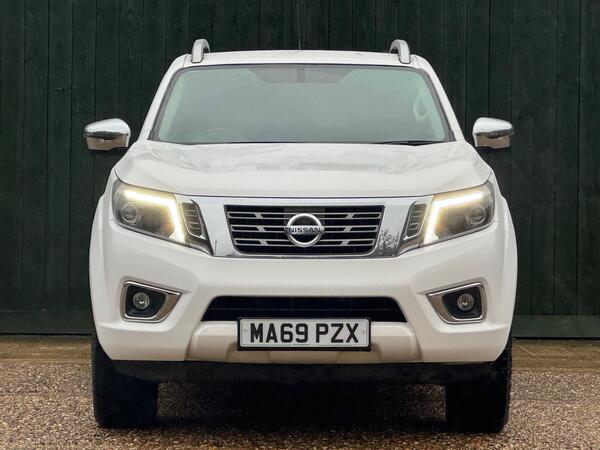 Nissan Navara 2.3 dCi Tekna Auto 4WD Euro 6 4dr