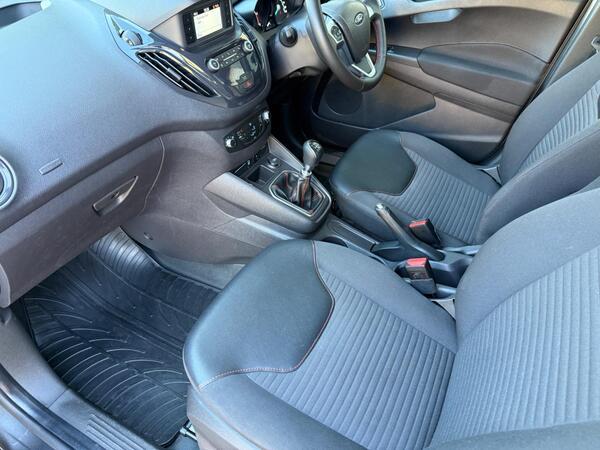 Ford Transit Courier 1.5 TDCi Sport L1 Euro 6 5dr