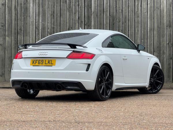 Audi TT 2.0 TFSI 40 Black Edition S Tronic Euro 6 (s/s) 3dr