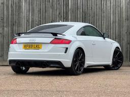 Audi TT 2.0 TFSI 40 Black Edition S Tronic Euro 6 (s/s) 3dr at 23th