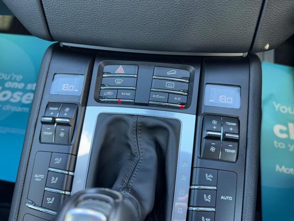 Porsche Macan 3.0 TD V6 S PDK 4WD Euro 6 (s/s) 5dr