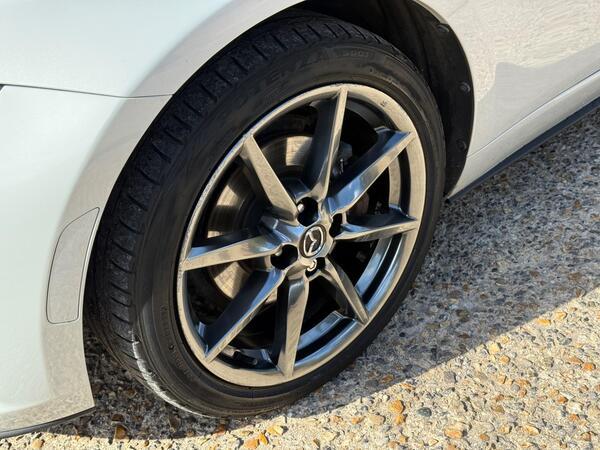 Mazda MX-5 RF 2.0 SKYACTIV-G Sport Nav Auto Euro 6 2dr