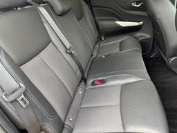 Nissan Navara 2.3 dCi N-Guard Auto 4WD Euro 6 4dr at 38th
