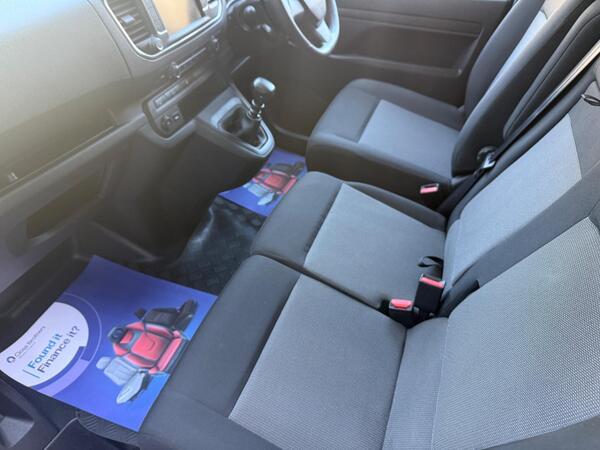 Vauxhall Vivaro 2.0 Turbo D 3100 Pro L2 H1 Euro 6 (s/s) 6dr