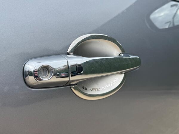 Mitsubishi L200 2.4 DI-D DC Barbarian Auto 4WD Euro 6 4dr