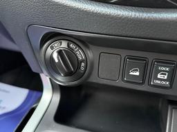 Nissan Navara 2.3 dCi Tekna 4WD Euro 6 (s/s) 4dr at 28th