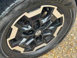 Nissan Navara 2.3 dCi Tekna Auto 4WD Euro 6 4dr at 51th