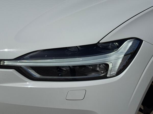 Volvo XC60 2.0 D4 R-Design Auto Euro 6 (s/s) 5dr