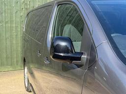 Vauxhall Vivaro 2.0 Turbo D 3100 Pro L2 H1 Euro 6 (s/s) 6dr at 30th