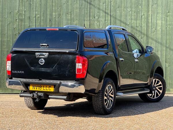 Nissan Navara 2.3 dCi Tekna Auto 4WD Euro 6 4dr