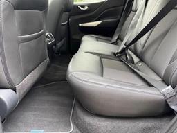 Nissan Navara 2.3 dCi N-Guard Auto 4WD Euro 6 4dr at 46th