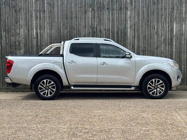 Nissan Navara 2.3 dCi Tekna Auto 4WD Euro 6 4dr