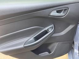 Ford Focus 2.0T EcoBoost ST-3 Euro 6 (s/s) 5dr at 29th