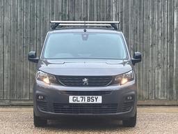 Peugeot Partner 1.5 BlueHDi 1000 Asphalt Premium Standard Panel Van SWB Euro 6 5dr at 3th