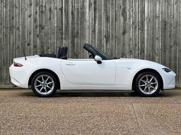 Mazda MX-5 1.5 SKYACTIV-G SE-L Euro 6 2dr at 13th