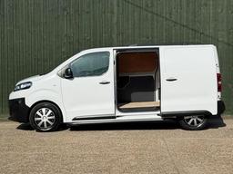 Citroen Dispatch 2.0 BlueHDi 1400 Enterprise M FWD 2 Euro 6 (s/s) 6dr at 9th