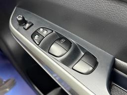 Nissan Navara 2.3 dCi N-Guard Auto 4WD Euro 6 4dr at 40th