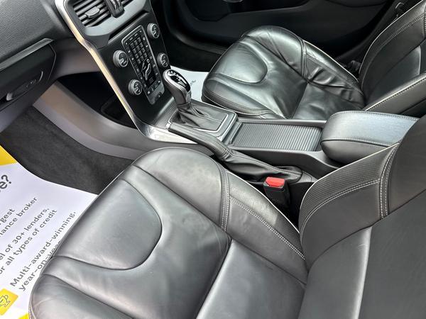 Volvo V40 2.0 D3 R-Design Edition Auto Euro 6 (s/s) 5dr