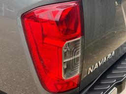 Nissan Navara 2.3 dCi Tekna Auto 4WD Euro 6 4dr at 44th