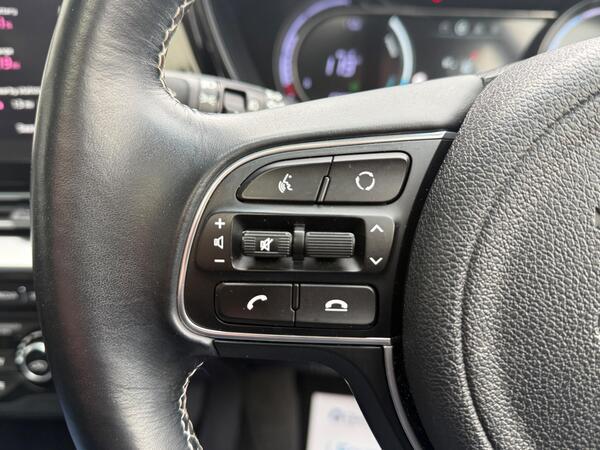Kia Niro 64kWh 4+ Auto 5dr