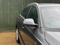 Audi Q3 1.4 TFSI CoD S line Edition S Tronic Euro 6 (s/s) 5dr at 30th