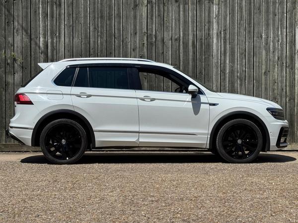 Volkswagen Tiguan 2.0 TSI R-Line Tech DSG 4Motion Euro 6 (s/s) 5dr