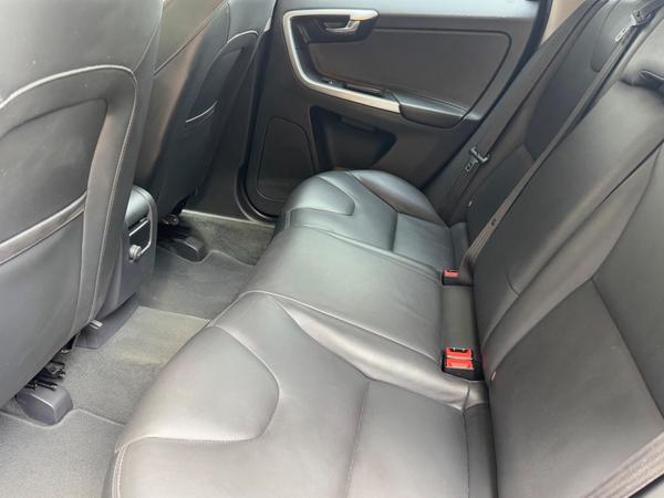 Volvo XC60 2.0 D4 SE Nav Euro 6 (s/s) 5dr