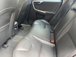 Volvo XC60 2.0 D4 SE Nav Euro 6 (s/s) 5dr at 19th