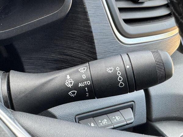 Renault Trafic 2.0 dCi Blue SL30 Extra Sport L1 H1 Euro 6 (s/s) 5dr