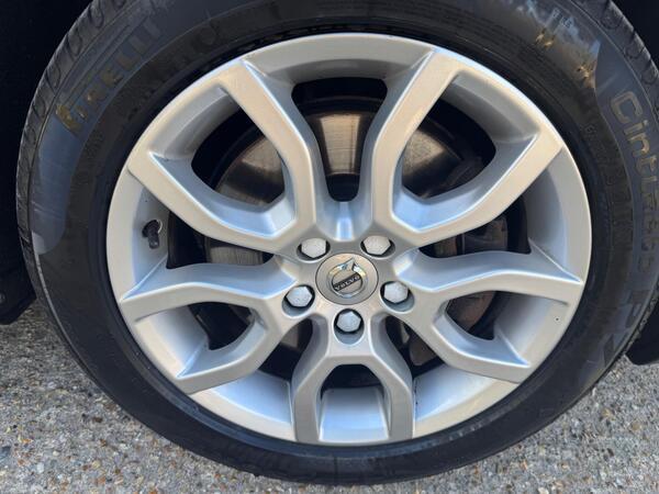 Volvo V40 Cross Country 1.5 T3 Pro Auto Euro 6 (s/s) 5dr