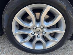 Volvo V40 Cross Country 1.5 T3 Pro Auto Euro 6 (s/s) 5dr at 27th