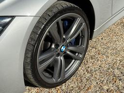 BMW 3 Series 3.0 330d M Sport Touring Auto xDrive Euro 6 (s/s) 5dr at 48th