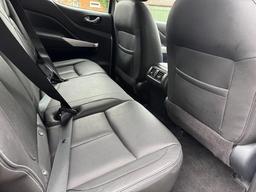 Nissan Navara 2.3 dCi Tekna Auto 4WD Euro 6 4dr at 35th