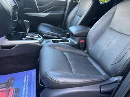 Nissan Navara 2.3 dCi Tekna Auto 4WD Euro 6 4dr at 28th