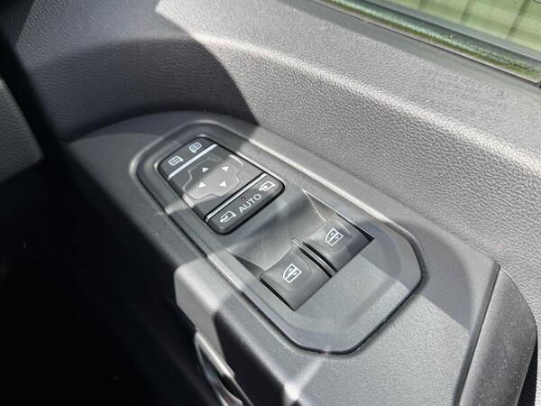 Renault Trafic 2.0 dCi Blue SL28 Sport+ L1 H1 Euro 6 (s/s) 5dr