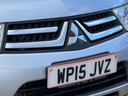 Mitsubishi L200 2.5 DI-D Barbarian 4WD Euro 5 4dr (LB) at 20th