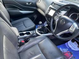 Nissan Navara 2.3 dCi Trek -1 4WD Euro 6 (s/s) 4dr at 4th