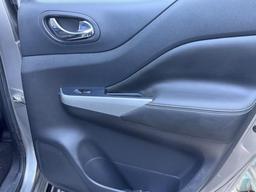 Nissan Navara 2.3 dCi Tekna Auto 4WD Euro 6 4dr at 46th