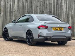 BMW 2 Series 2.0 220i M Sport Auto Euro 6 (s/s) 2dr at 5th