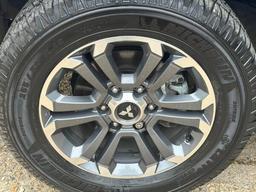 Mitsubishi L200 2.2 DI-D DC Barbarian Auto 4WD Euro 6 (s/s) 4dr at 27th