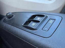 Peugeot Boxer 2.2 BlueHDi 335 Professional Premium + L2 H2 Euro 6 (s/s) 5dr at 37th