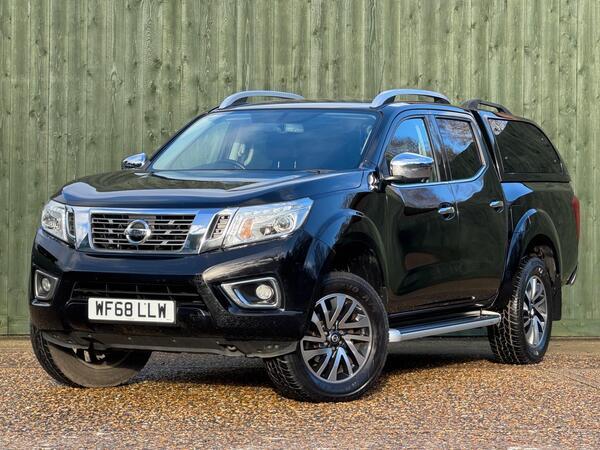 Nissan Navara 2.3 dCi Tekna Auto 4WD Euro 6 4dr