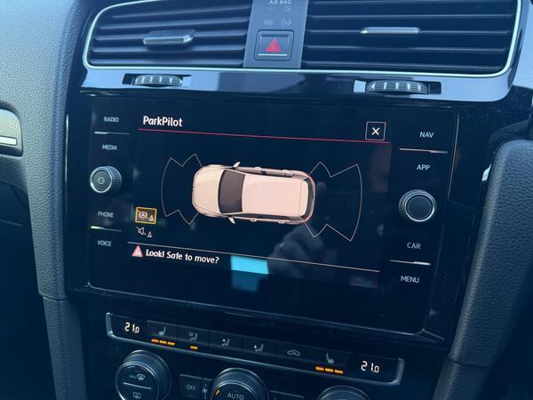 Volkswagen Golf 2.0 TSI GTI Performance Euro 6 (s/s) 5dr