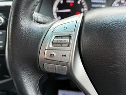 Nissan Navara 2.3 dCi Tekna 4WD Euro 6 (s/s) 4dr at 27th