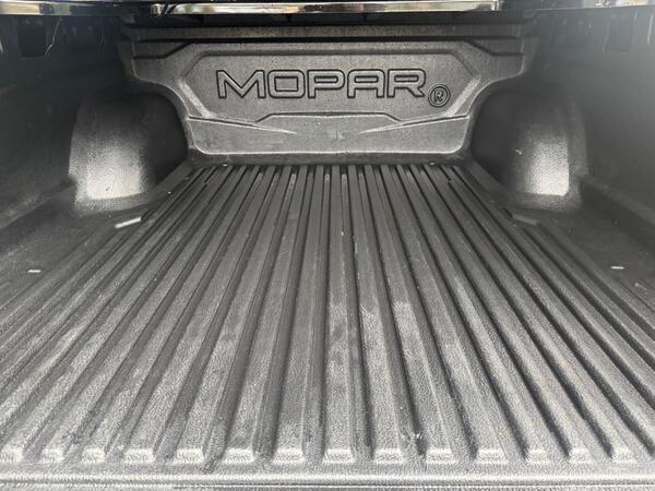 Fiat Fullback 2.4D LX Auto 4WD Euro 6 4dr (Euro 6)