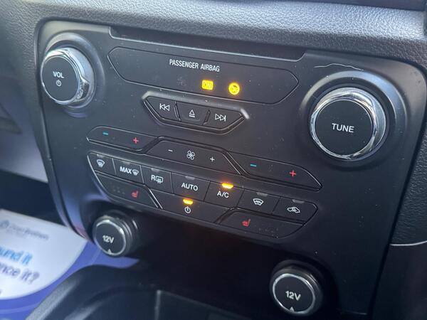 Ford Ranger 3.2 TDCi Wildtrak Auto 4WD Euro 6 (s/s) 4dr
