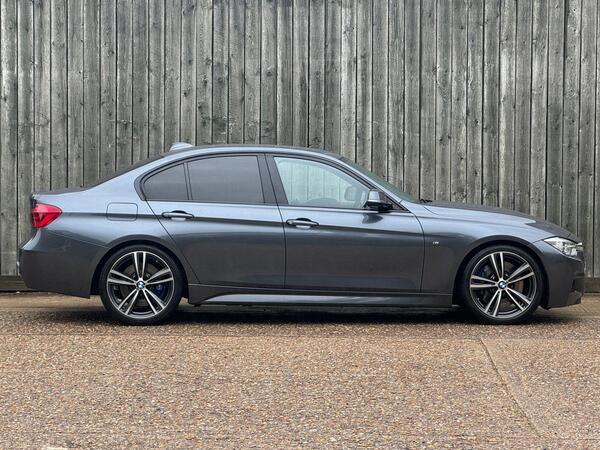 BMW 3 Series 3.0 330d M Sport Auto Euro 6 (s/s) 4dr